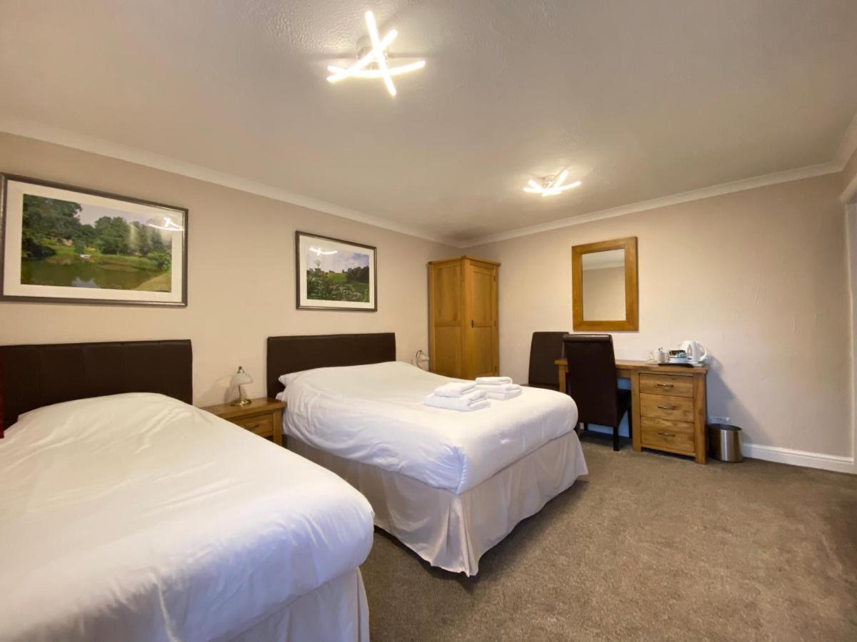 Fairlawns Guest House Банбъри Екстериор снимка