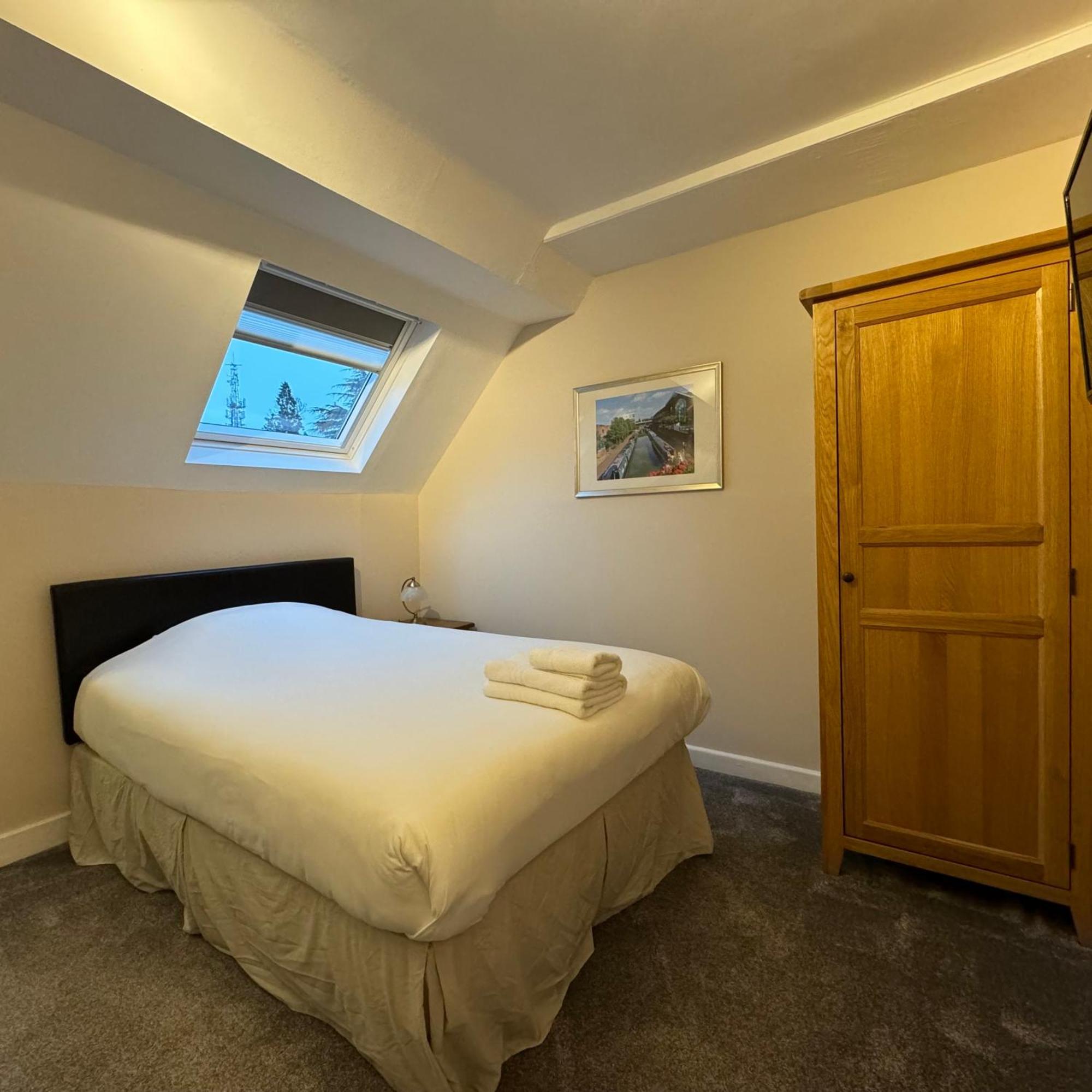 Fairlawns Guest House Банбъри Екстериор снимка