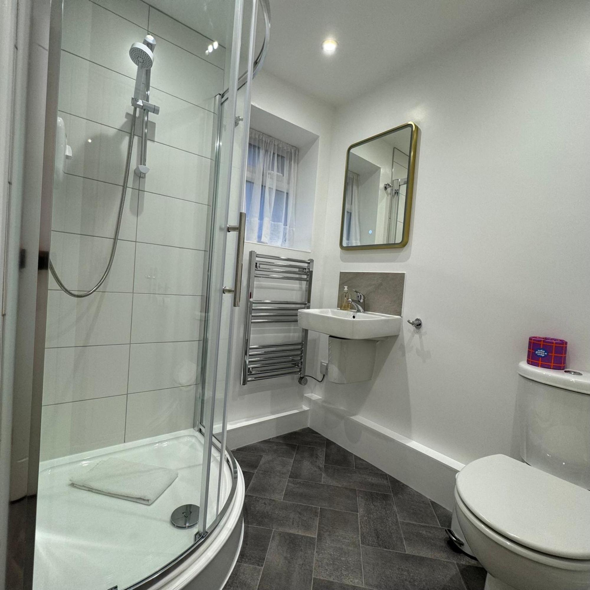 Fairlawns Guest House Банбъри Екстериор снимка